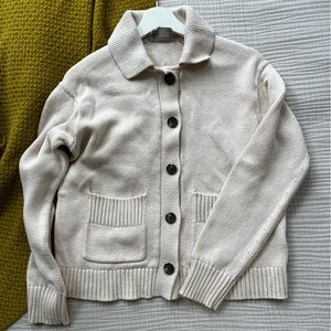 Everlane organic cotton cardigan with pockets